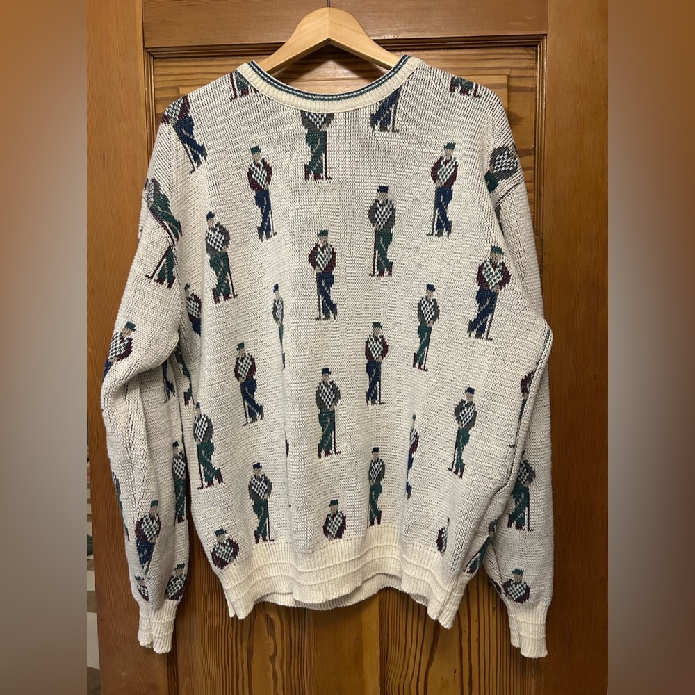 Vintage Isle of Cotton Crewneck Sweater in Cream with Golf-Player Motif